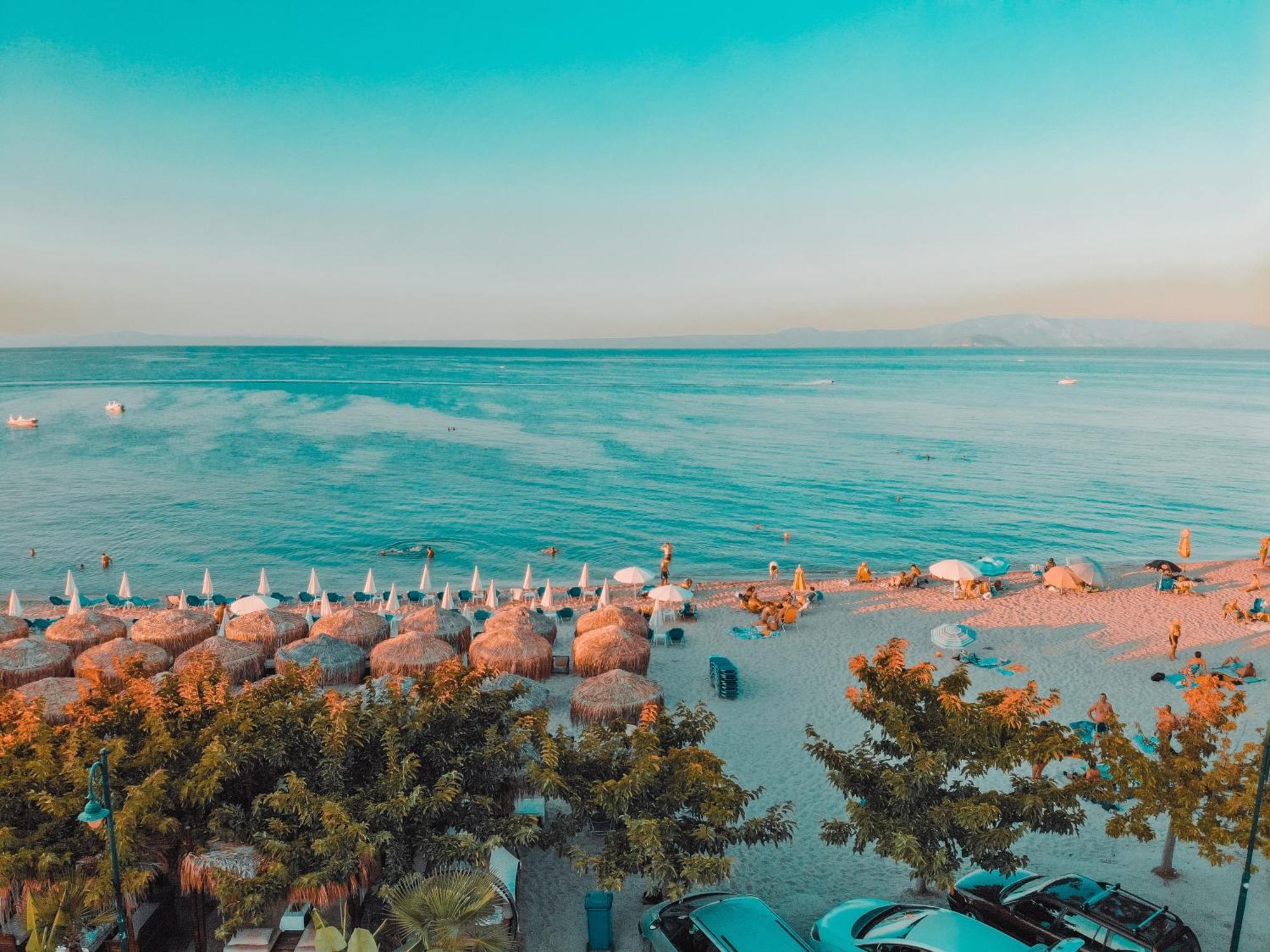 Aleksia Seaside Deluxe Apartment Pefkochori Extérieur photo
